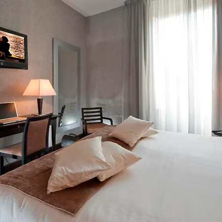 Hotel C-hoteles Fiume Roma