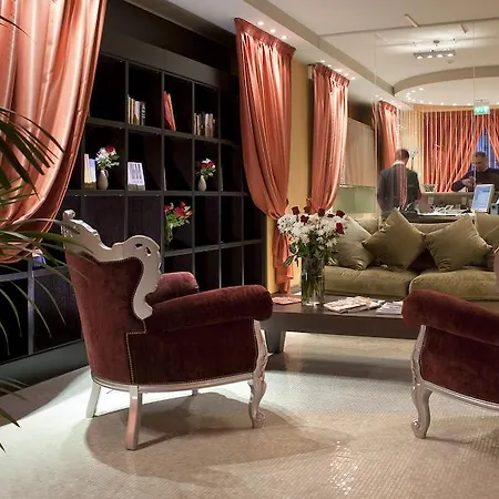 Hotel C-hoteles Fiume 4*