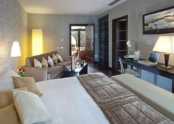 Hotel C-hotels Fiume 4*